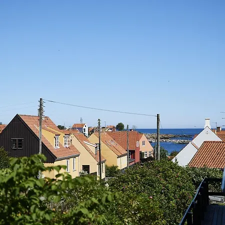 Vandrerhjem Svaneke Vandrerhjem *