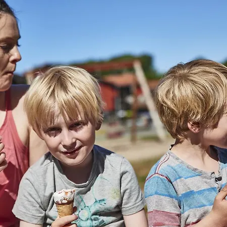 Svaneke Vandrerhjem *