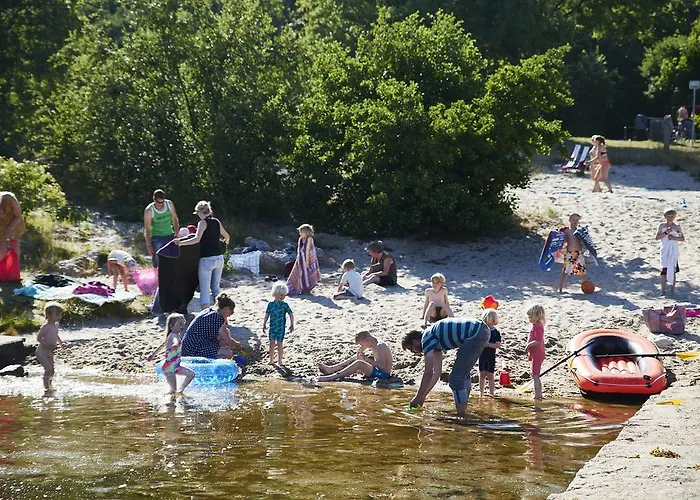 Svaneke Vandrerhjem * スヴァネケ